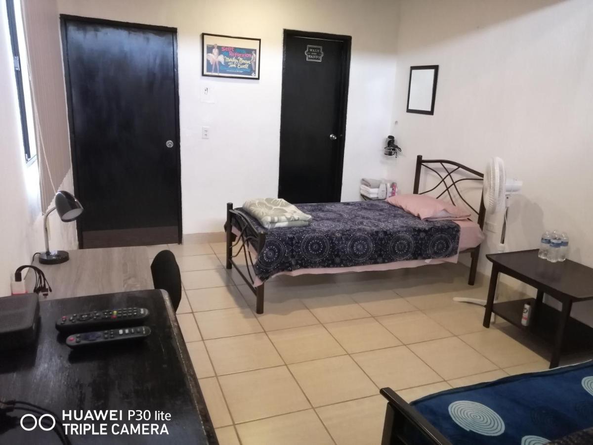 Monchita'S Ensenada Baja, Apartments For Rent. Esterno foto